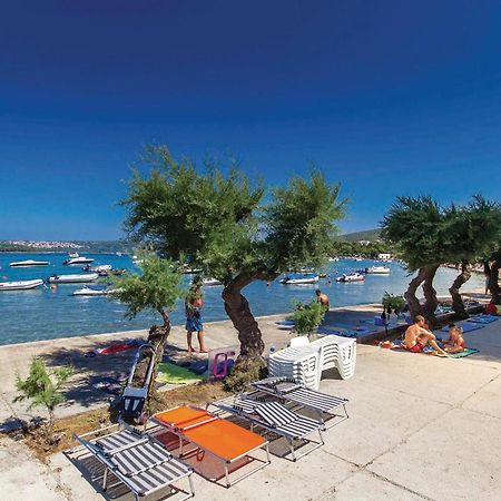 פונאנט Gorgeous Apartment In Krk With Wifi מראה חיצוני תמונה
